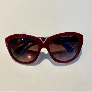 Brand new Valentino sunglasses rouge noir